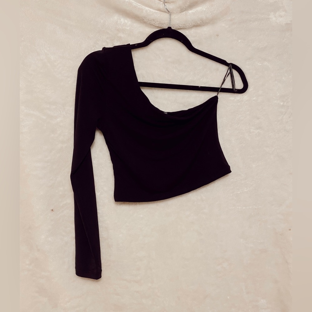 One Shoulder Black Cropped Blouse